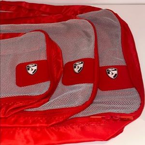HEYS | Luggage organizers